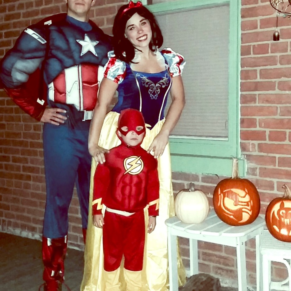 Snow White Halloween costume
